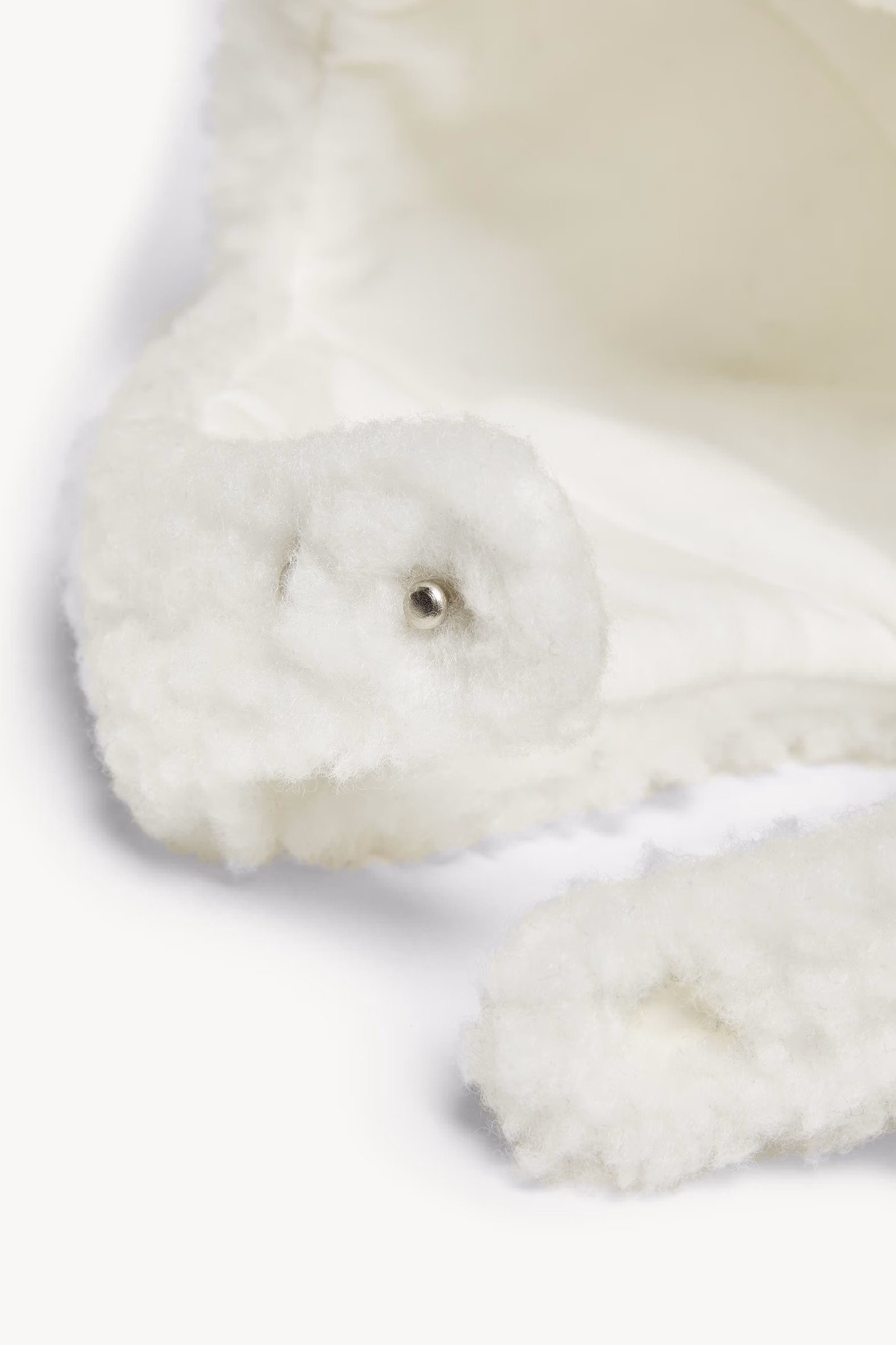 Teddy Cap with Earflaps Gender Neutral White Moncler 5